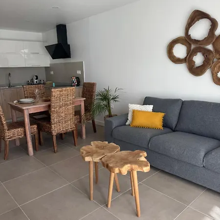 Casa Kirei Apartment *